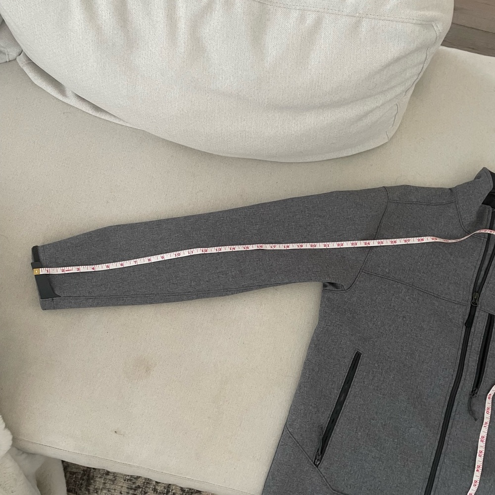 North Face Jacket - Medium - image 8